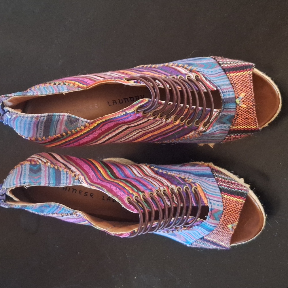Chinese Laundry Shoes 7M